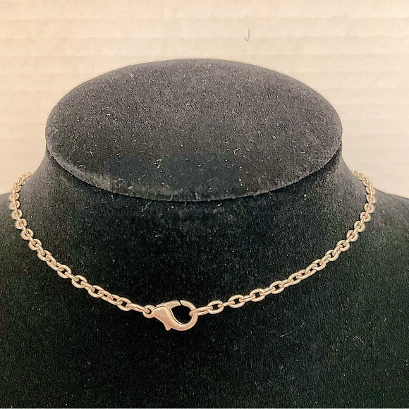 Faceted Lavender Acrylic Bib Necklace - Picture 2 of 4